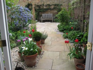 Stone paving circle garden